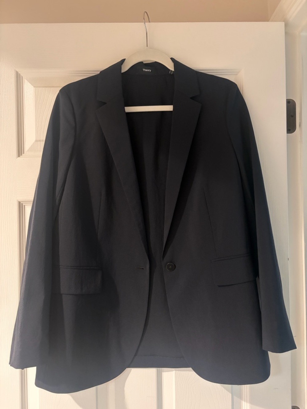 Theory Women’s Black Single-Button Blazer